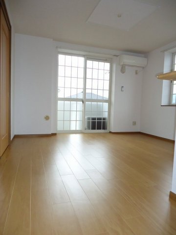 居室・リビング　ゆったりとした居間です