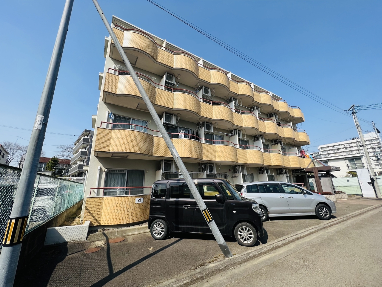 【CITY SPIRE 仙台の建物外観】