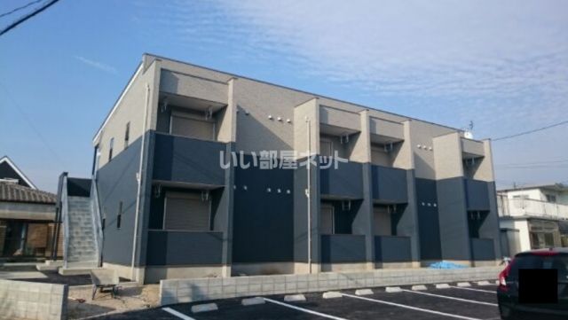 ディンプルハイツIIの建物外観