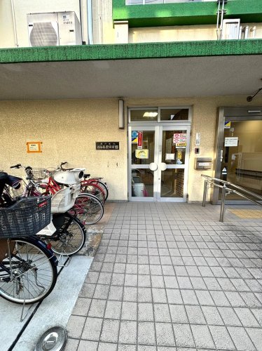 【荒川区荒川のマンションの幼稚園・保育園】