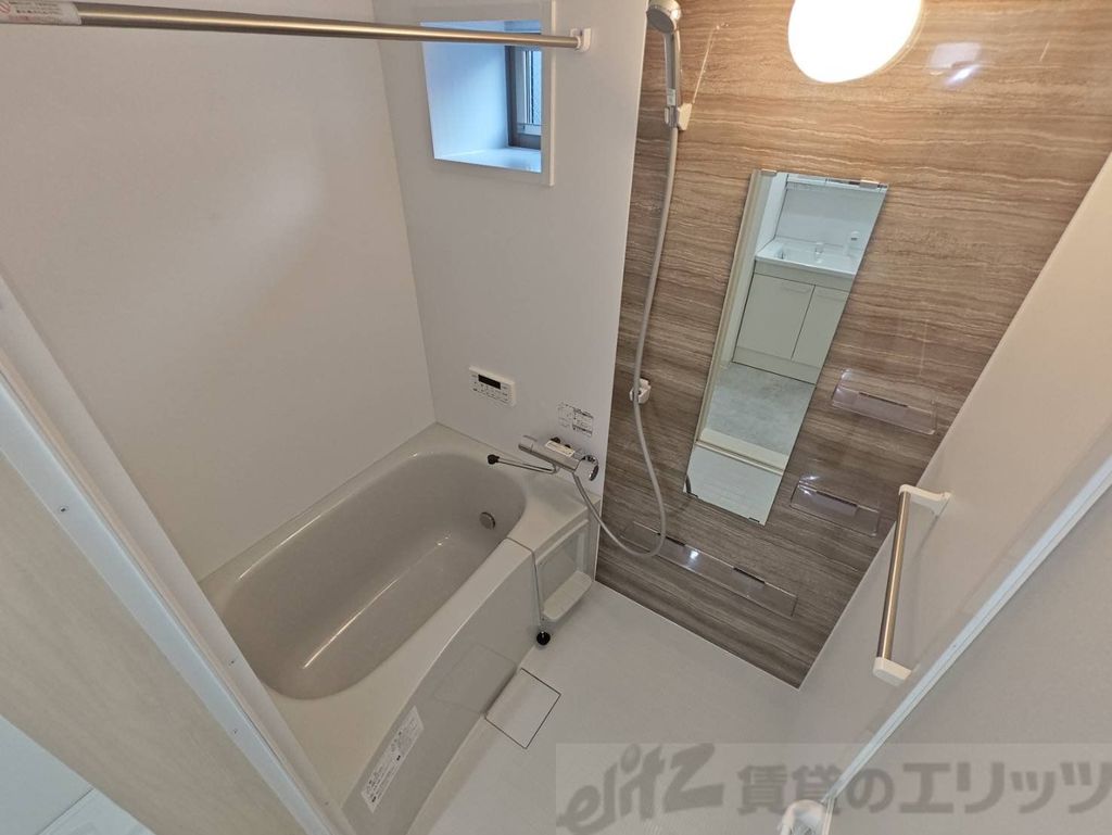 バス・シャワールーム　バス