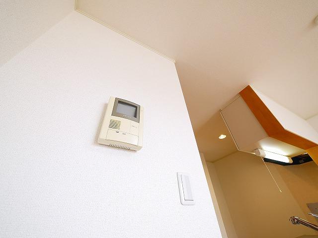 セキュリティ　モニター付きインターホンです
