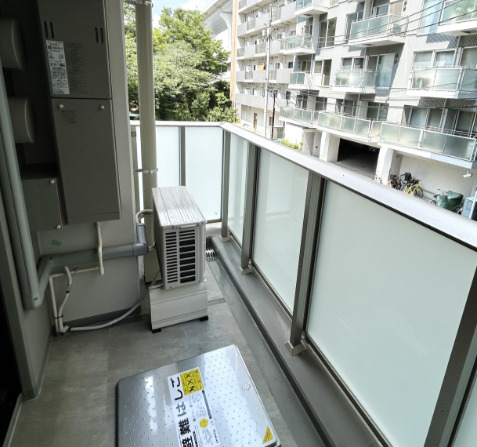 バルコニー　※別部屋の参考写真です。