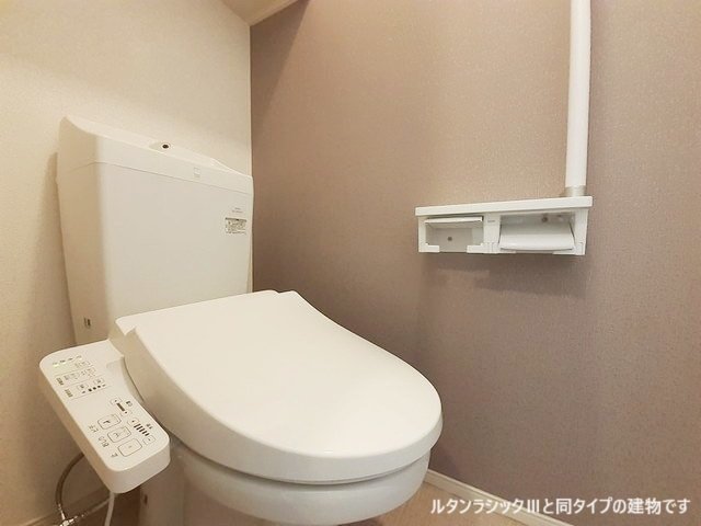 トイレ　トイレもきれいです