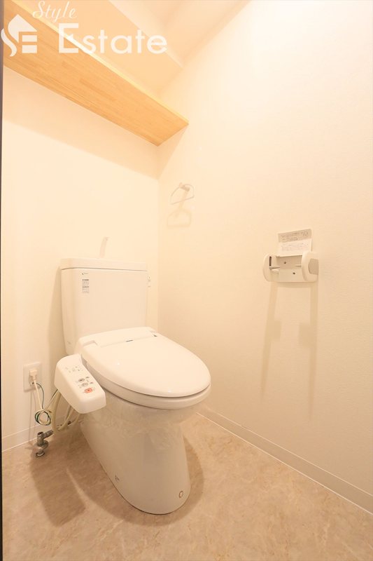 トイレ　別号室写真