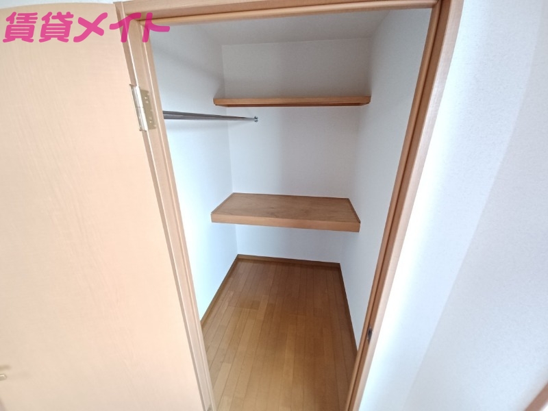 収納　別部屋参考写真
