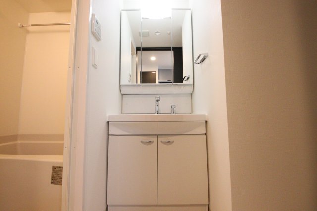 洗面設備　別室の参考写真です。※現況優先