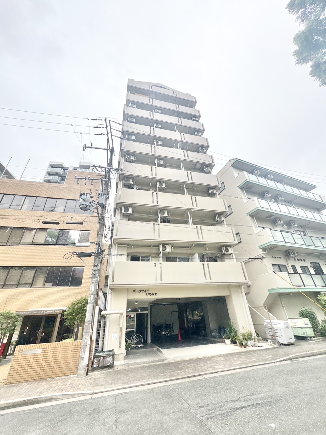 建物外観