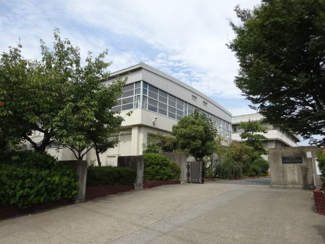 小学校　長岡第１０小学校（小学校）まで150m