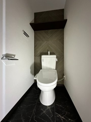 トイレ　同型モデル