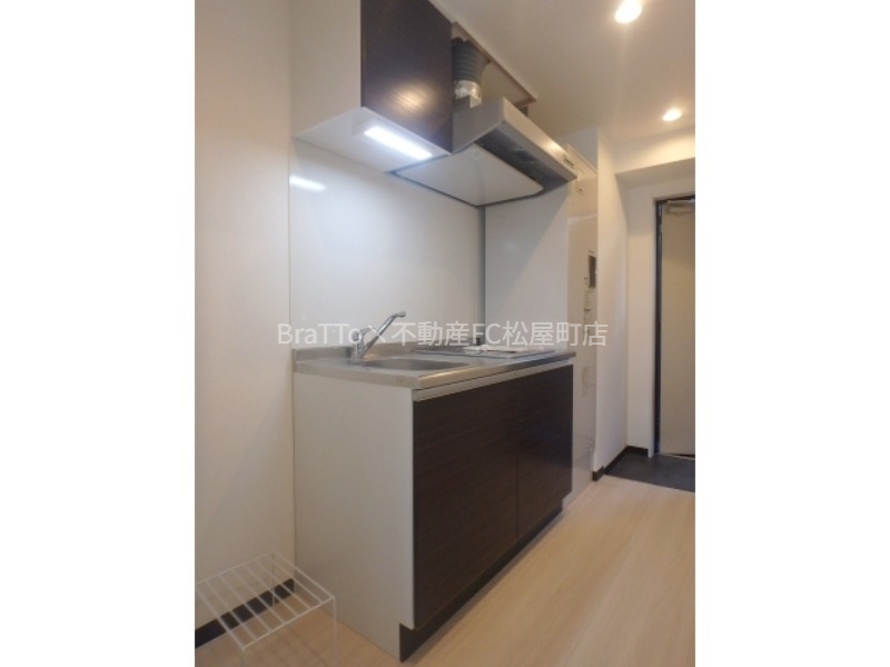 キッチン　キッチン（２口ＩＨコンロ）