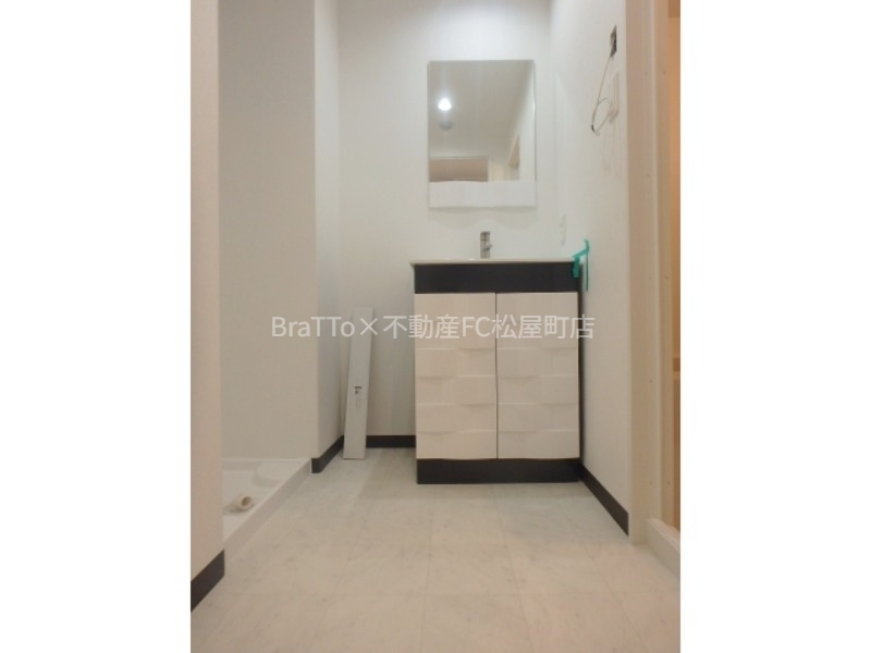 洗面設備　脱衣所