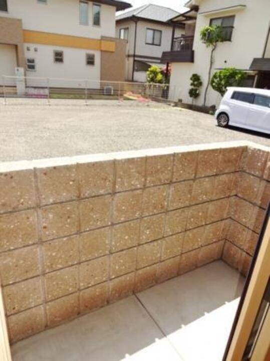 バルコニー　バルコニー