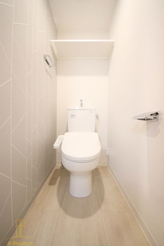 トイレ　J-BRIGHT UMEDA KITA