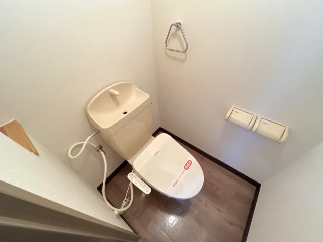 トイレ　シャワー付トイレ