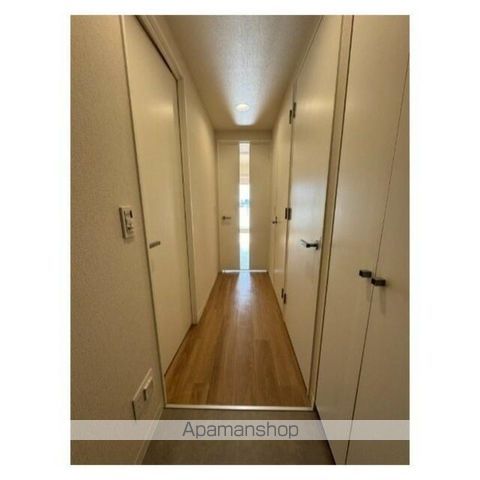 オーパスホームズ千駄木の玄関写真