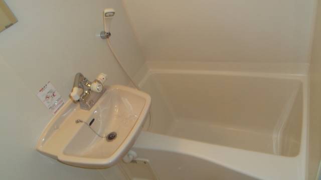 バス・シャワールーム　浴室