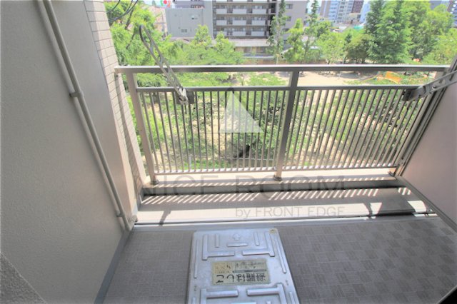 バルコニー　アリス・マナーガーデン谷町　バルコニー