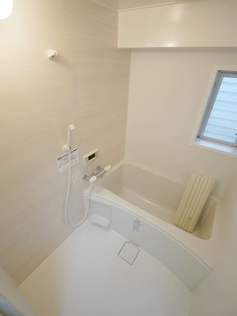 バス・シャワールーム　★くつろぎやすい浴室です★