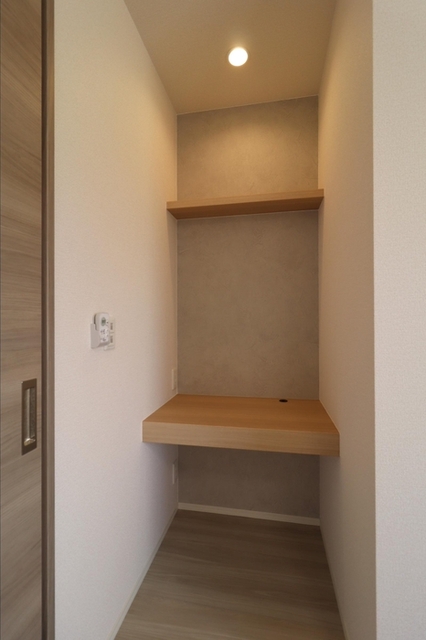 その他設備　ワークデスク