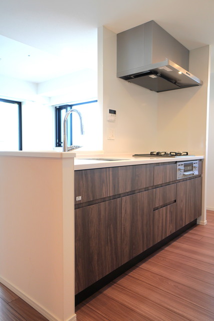 キッチン　※写真は同タイプ住戸です。