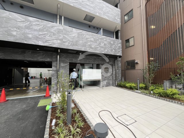 エントランス　ファーストフィオーレ北大阪リアン　エントランス