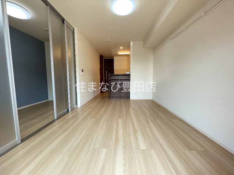 居室・リビング　同型別部屋写真