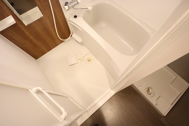 バス・シャワールーム　同仕様写真