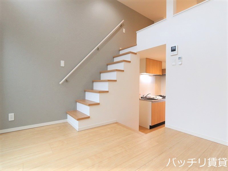 居室・リビング　画像はイメージの為、色や間取りが若干異なりますが、現況を優先