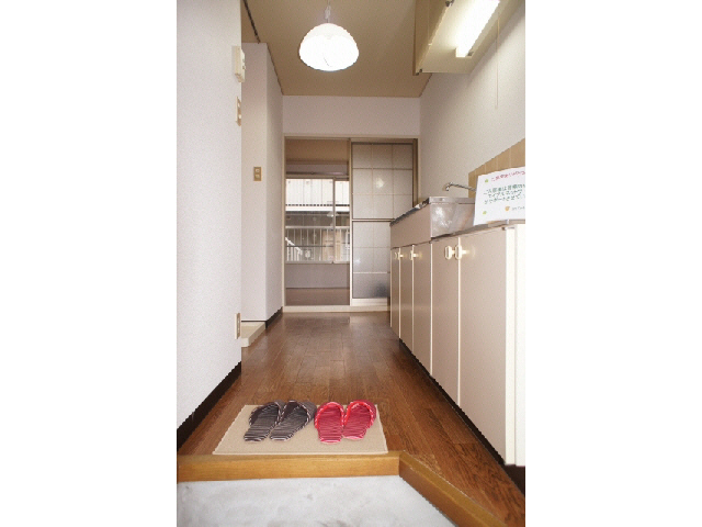 玄関　入り口