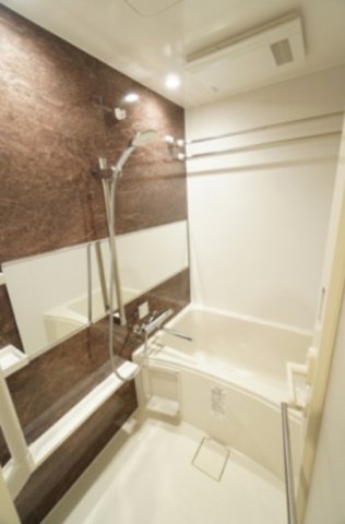 バス・シャワールーム　風呂