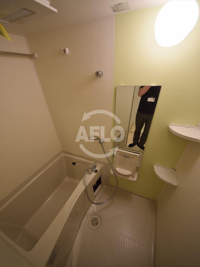 バス・シャワールーム　ミラージュパレス南堀江　バスルーム