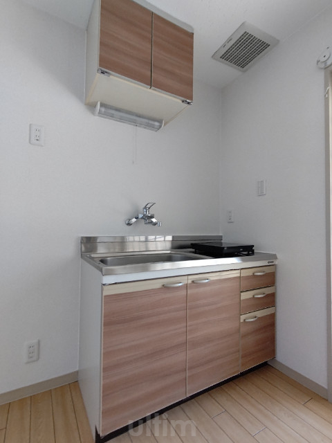 キッチン　※同タイプの他のお部屋です