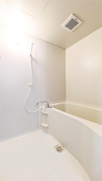 バス・シャワールーム　類似室内