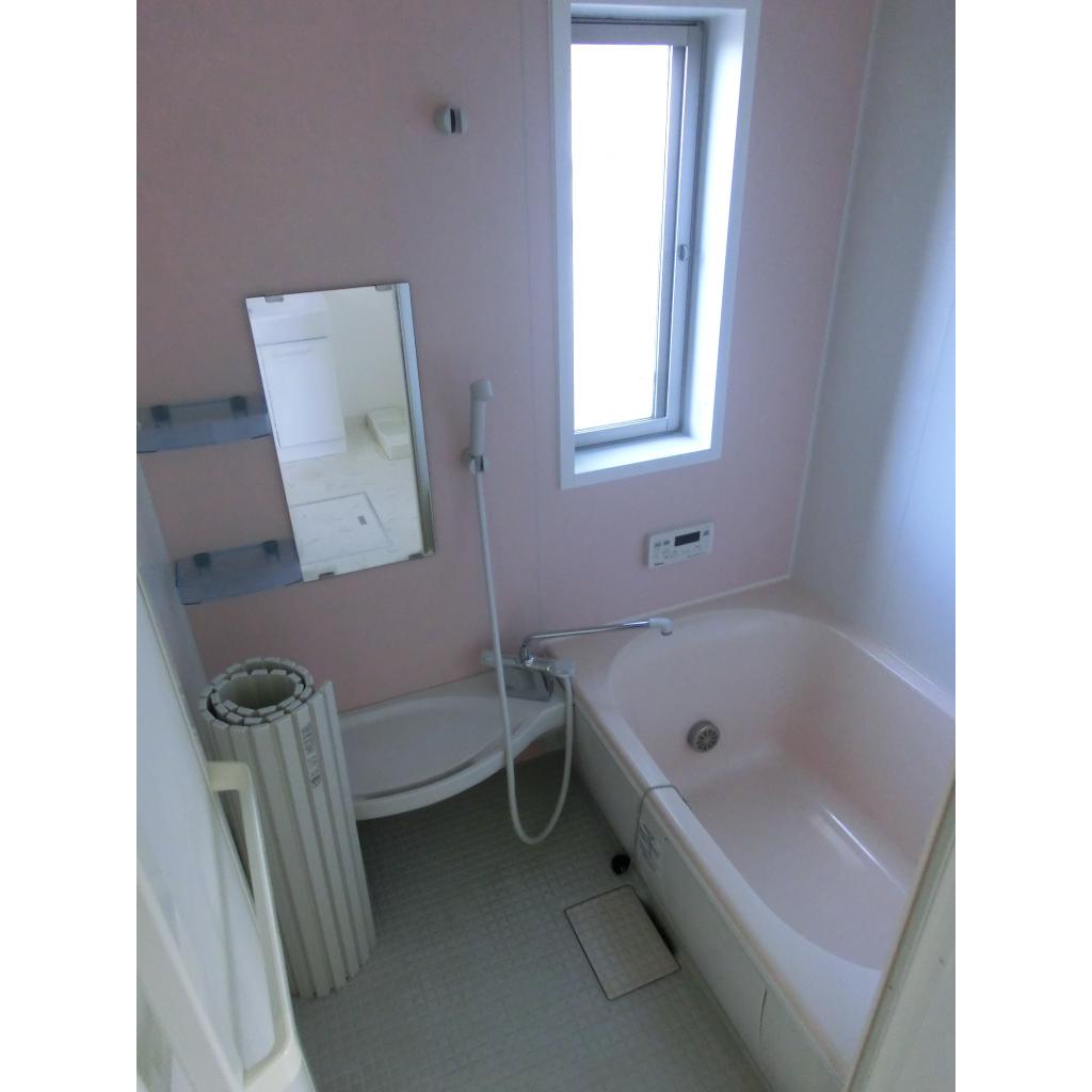 バス・シャワールーム　きれいなお風呂です