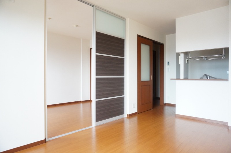 居室・リビング　図面と現状に相違がある場合には現状を優先