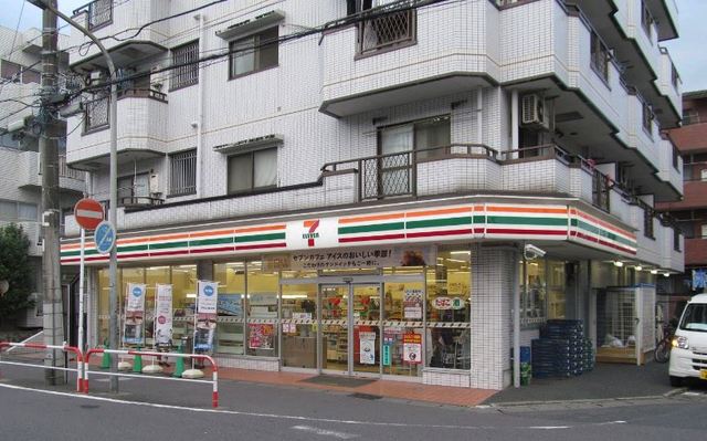 コンビニ　セブンイレブン市川南行徳駅北店（コンビニ）まで441m