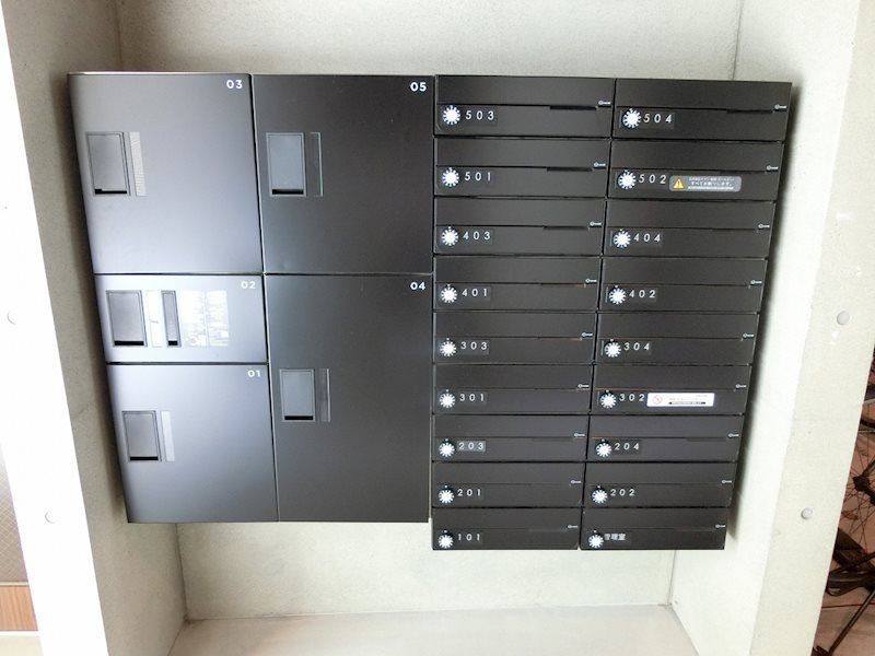 その他共有部分　宅配ボックスもあります♪