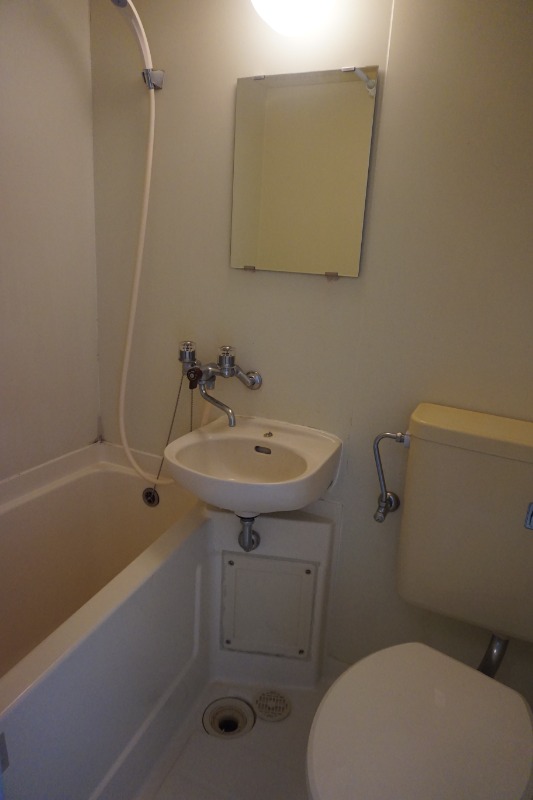 バス・シャワールーム　バス