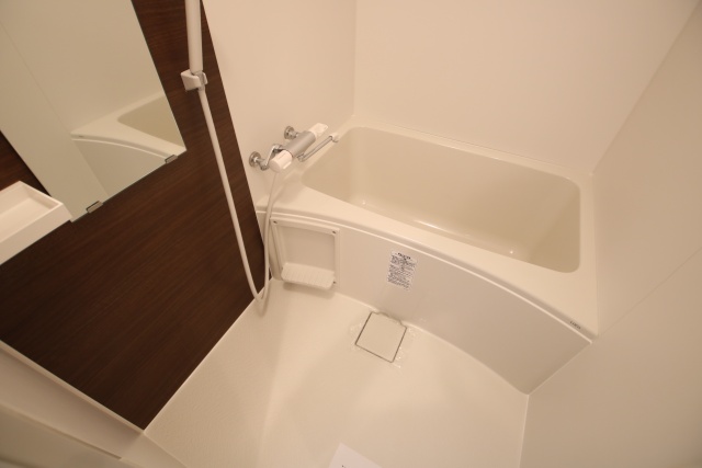 バス・シャワールーム　別室の参考写真です。※現況優先