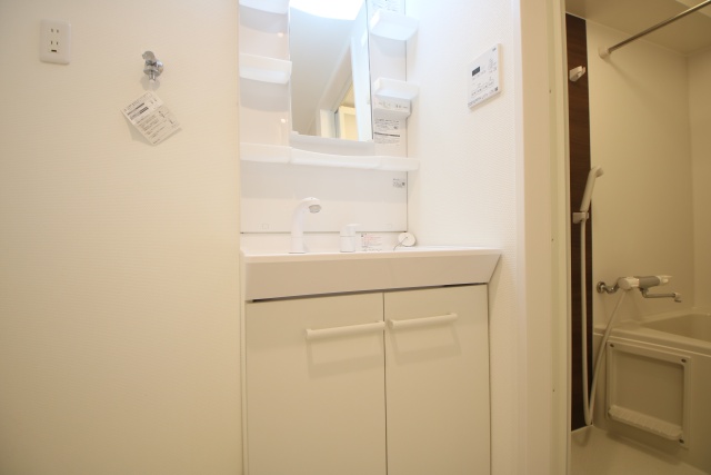 洗面設備　別室の参考写真です。※現況優先