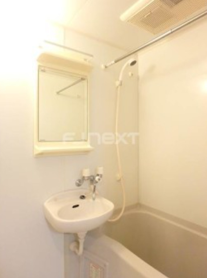 バス・シャワールーム　風呂