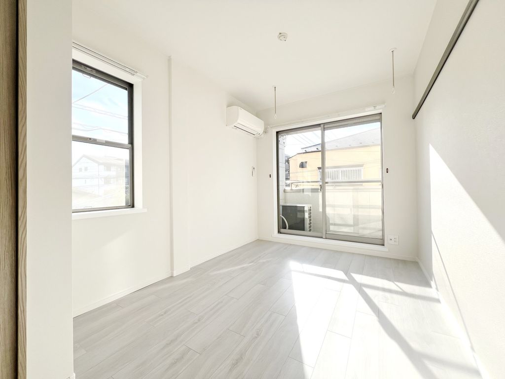 居室・リビング　★お問い合わせはタウンハウジング町田店まで★