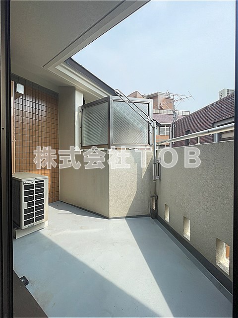 バルコニー　LDKバルコニー