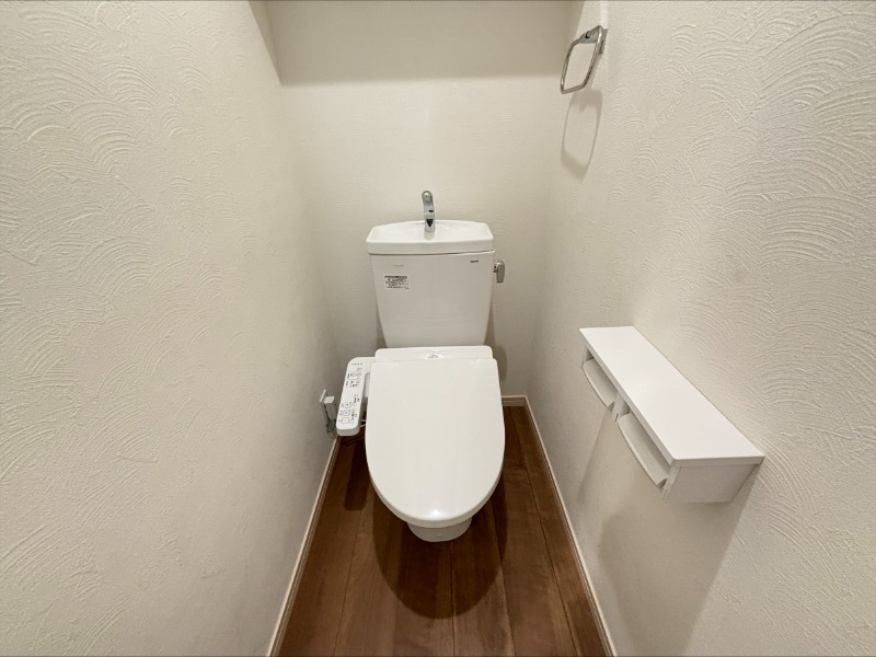 トイレ　別号室イメージ