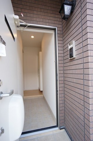 玄関　落ち着いた玄関です