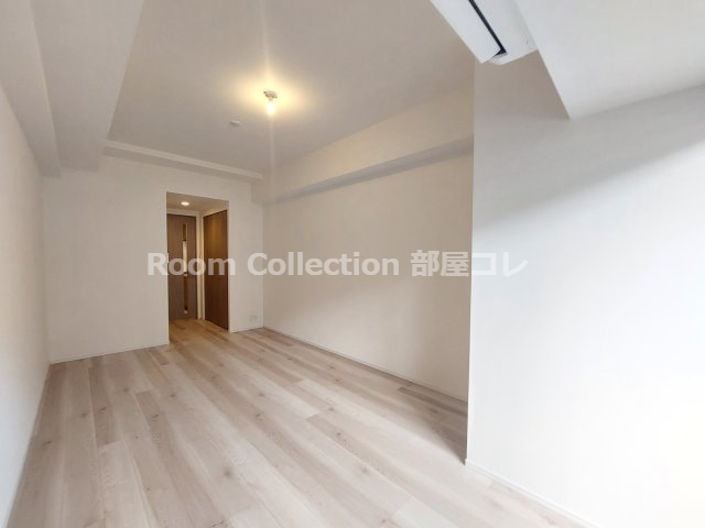 居室・リビング　※同物件他部屋写真 反転、色違いの場合有 現況優先