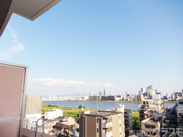 バルコニー　眺望良好！気持ちの良い青空が広がっています☆