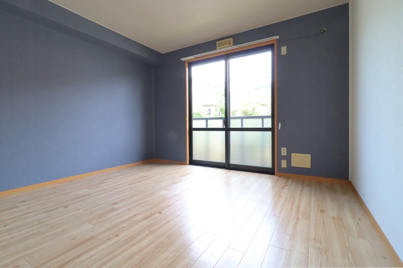 居室・リビング　図面と現状に相違がある場合には現状を優先