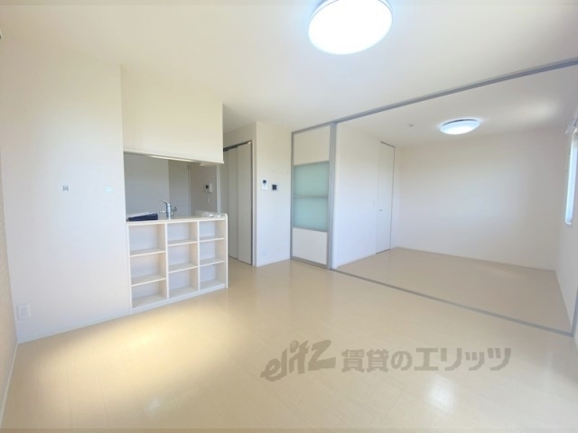 居室・リビング　リビング